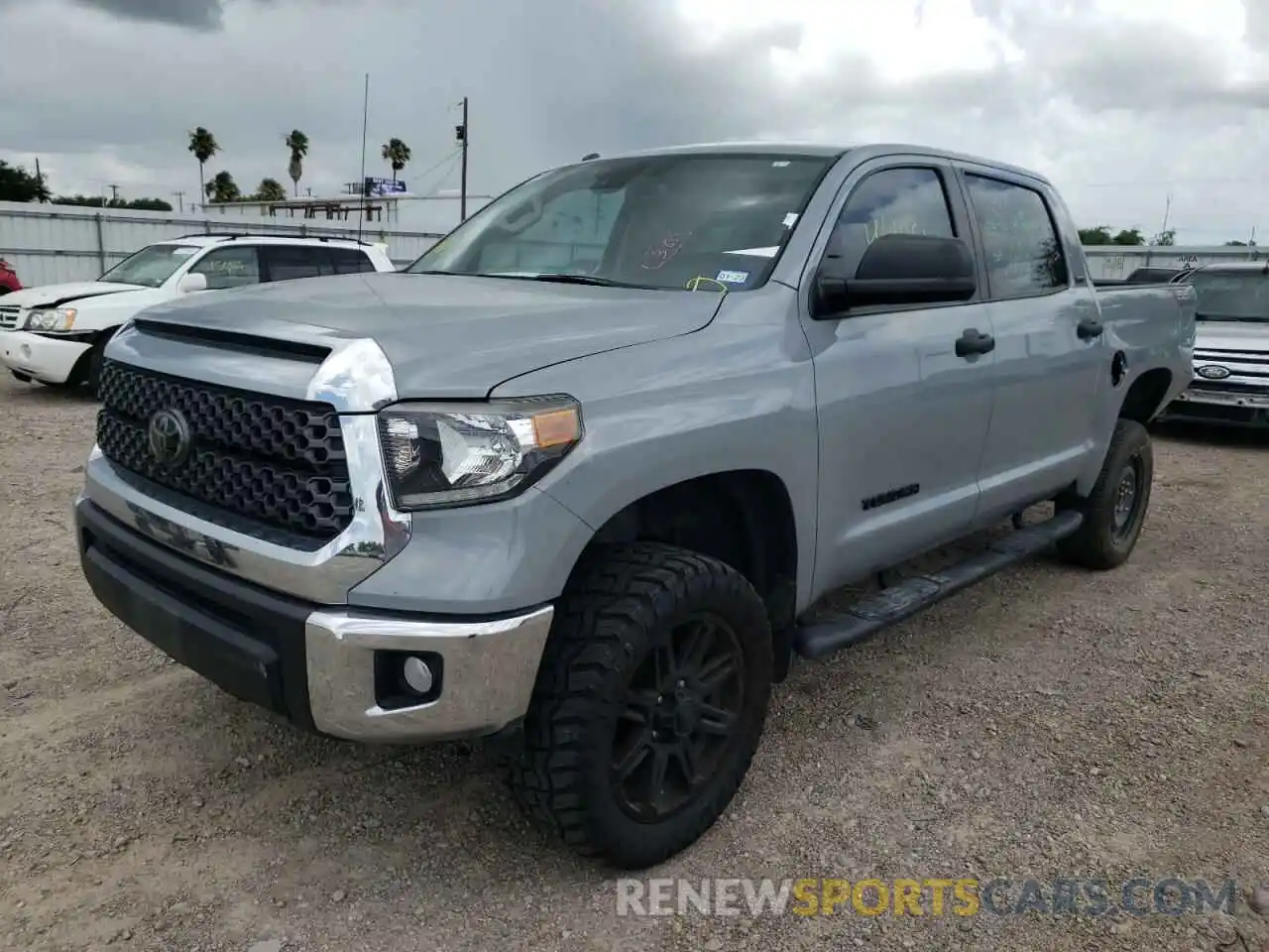 2 Photograph of a damaged car 5TFEM5F1XKX138226 TOYOTA TUNDRA 2019