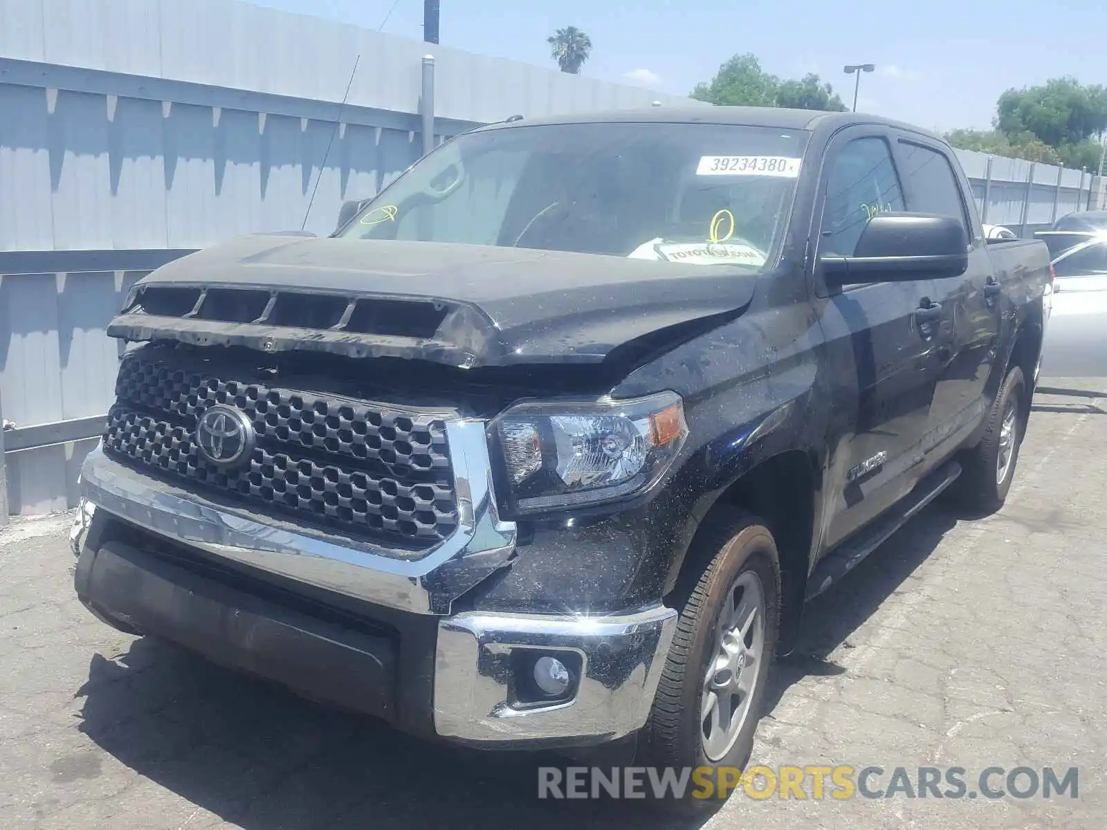 2 Photograph of a damaged car 5TFEM5F1XKX141238 TOYOTA TUNDRA 2019