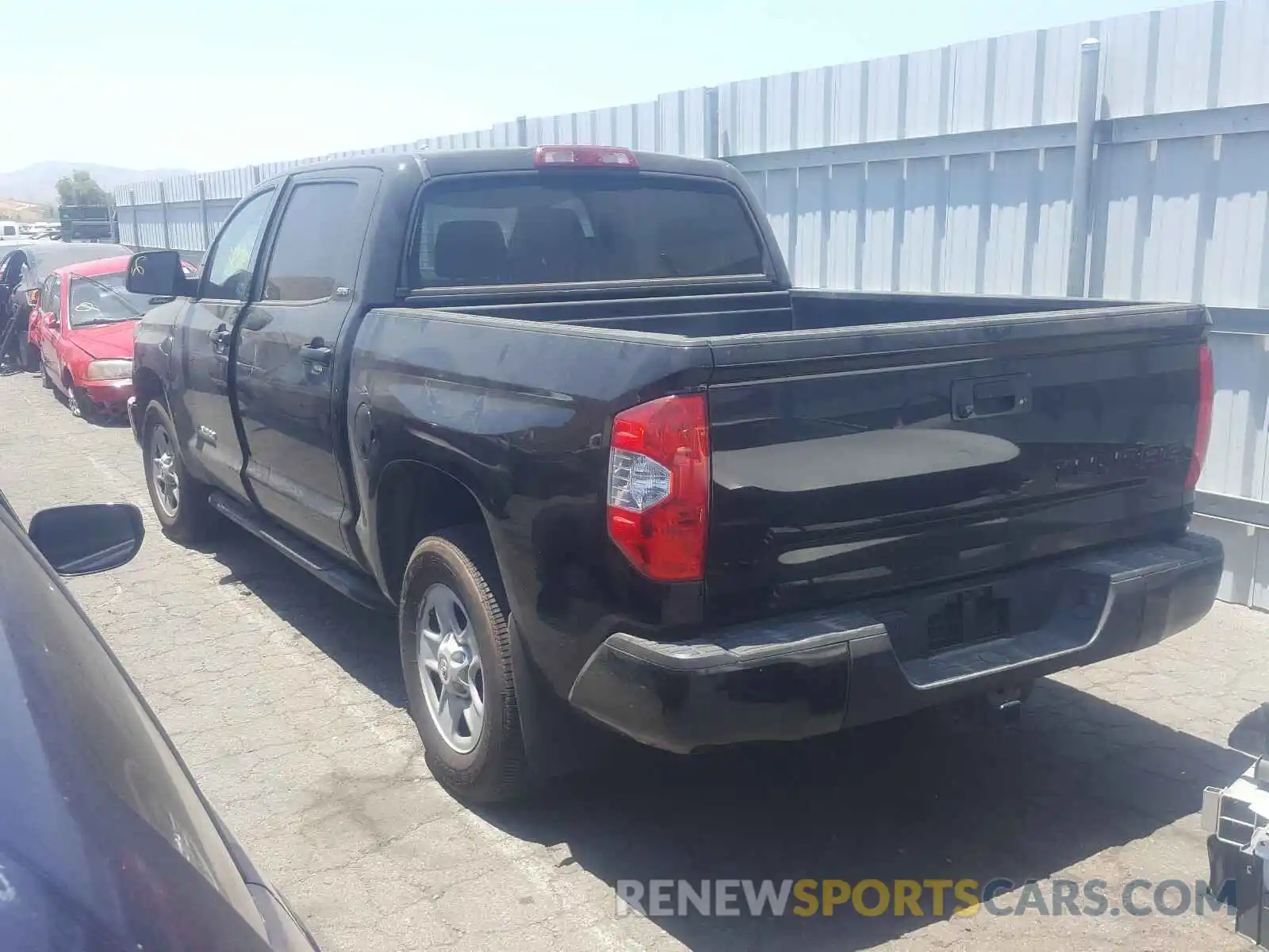 3 Photograph of a damaged car 5TFEM5F1XKX141238 TOYOTA TUNDRA 2019