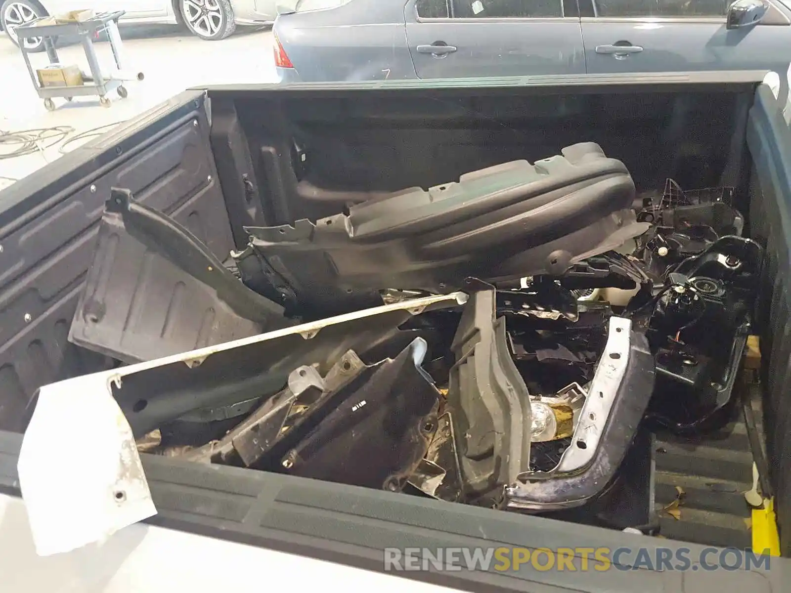 9 Photograph of a damaged car 5TFEY5F10KX244737 TOYOTA TUNDRA 2019