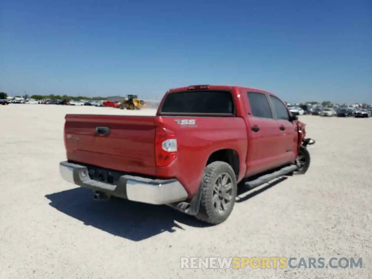 4 Photograph of a damaged car 5TFEY5F10KX246682 TOYOTA TUNDRA 2019