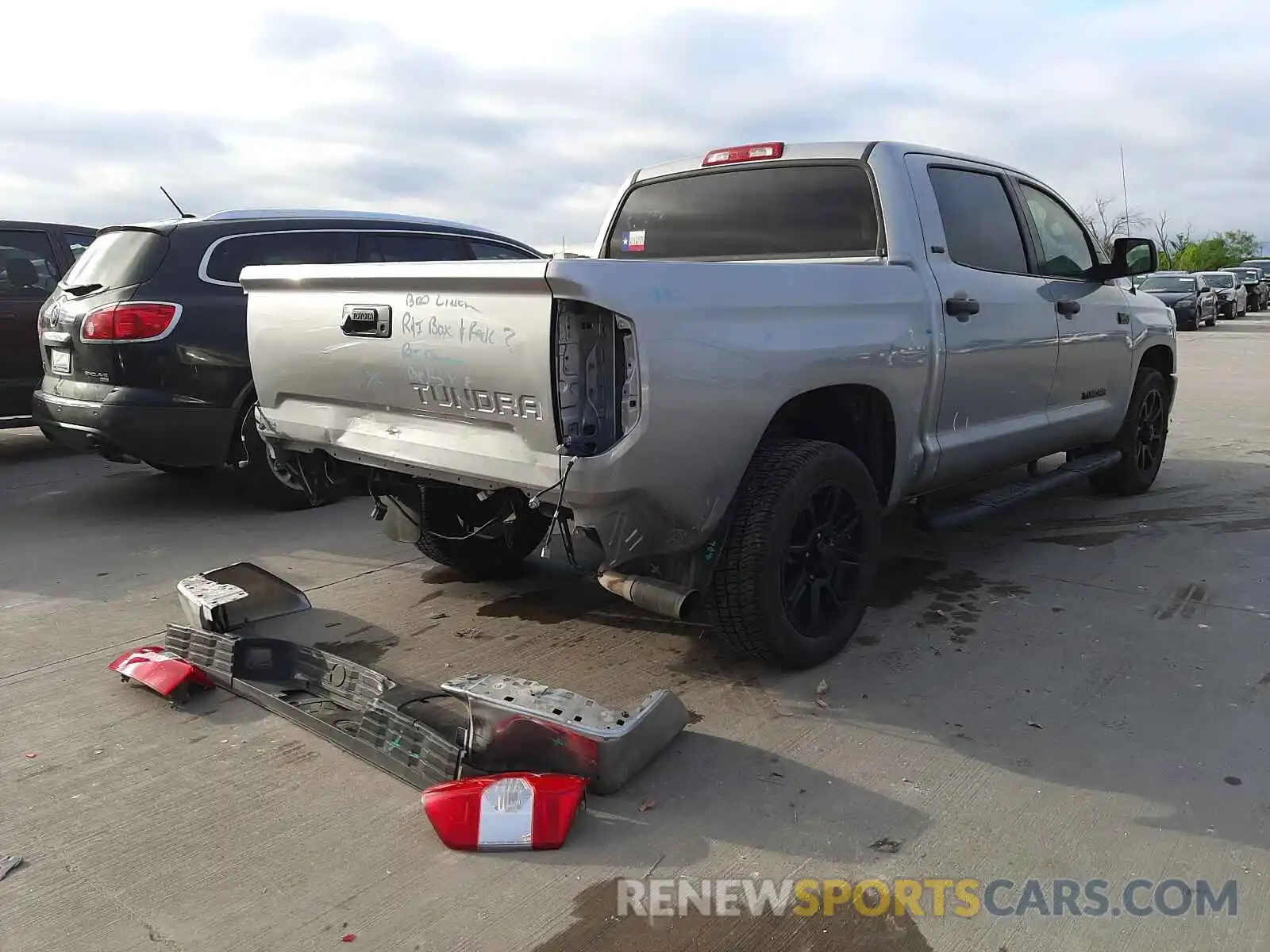 4 Photograph of a damaged car 5TFEY5F12KX250510 TOYOTA TUNDRA 2019