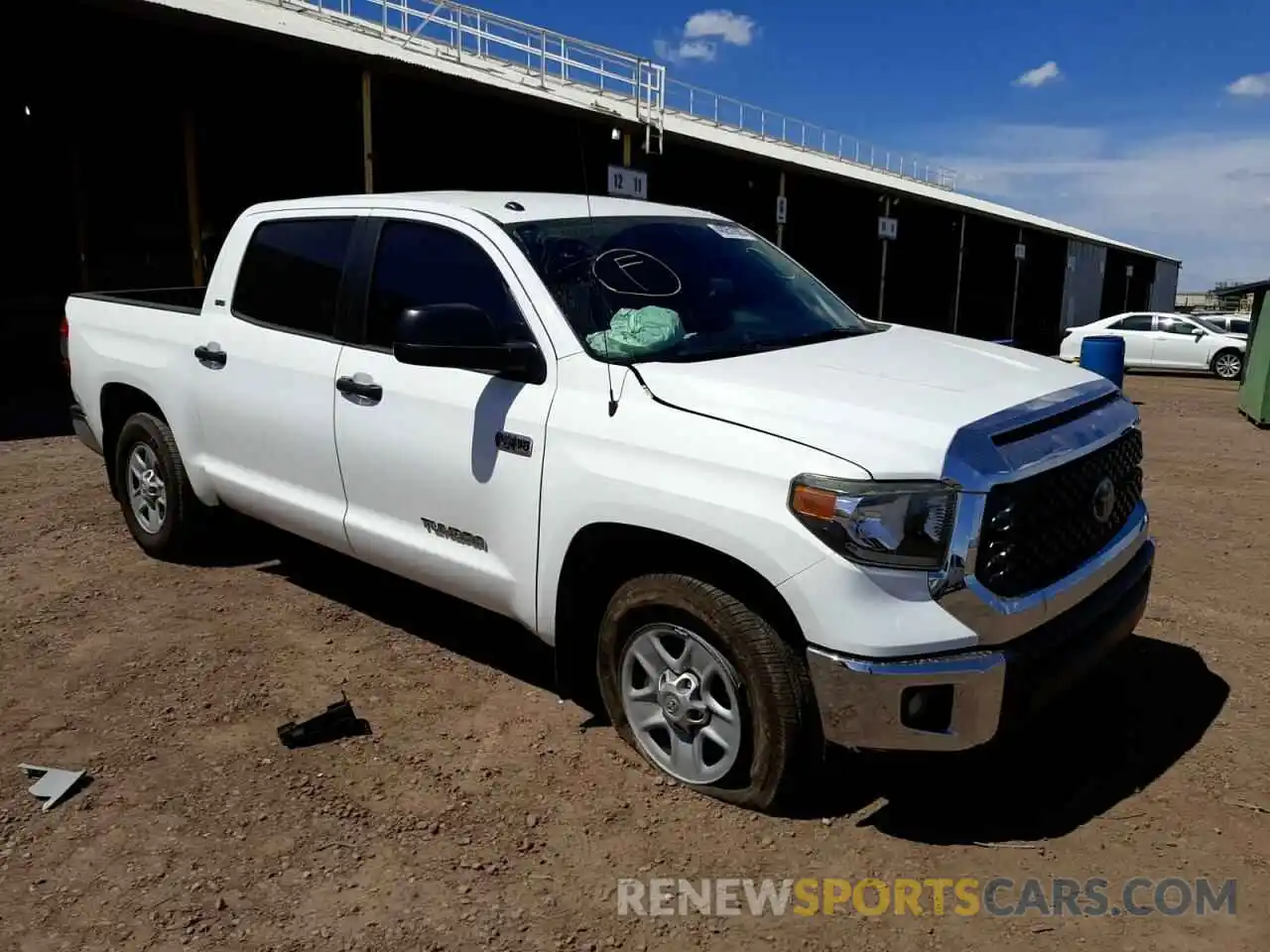 1 Photograph of a damaged car 5TFEY5F13KX244151 TOYOTA TUNDRA 2019