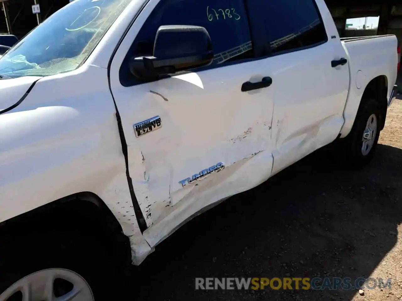 9 Photograph of a damaged car 5TFEY5F13KX244151 TOYOTA TUNDRA 2019