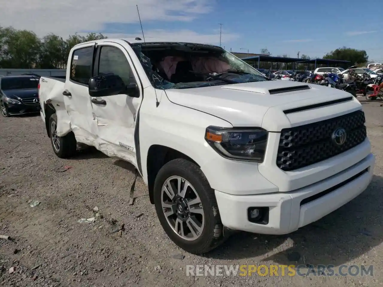 1 Photograph of a damaged car 5TFEY5F13KX244649 TOYOTA TUNDRA 2019