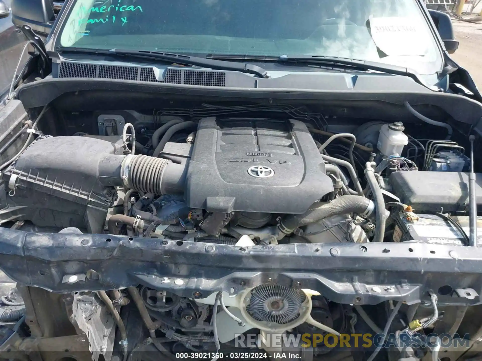 10 Photograph of a damaged car 5TFEY5F13KX246952 TOYOTA TUNDRA 2019