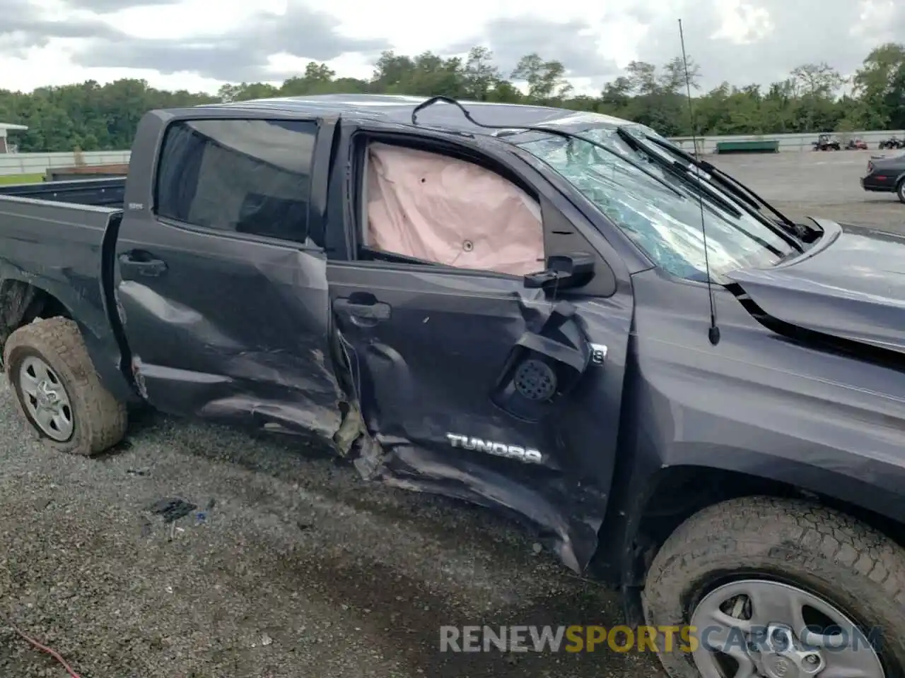 8 Photograph of a damaged car 5TFEY5F15KX246306 TOYOTA TUNDRA 2019