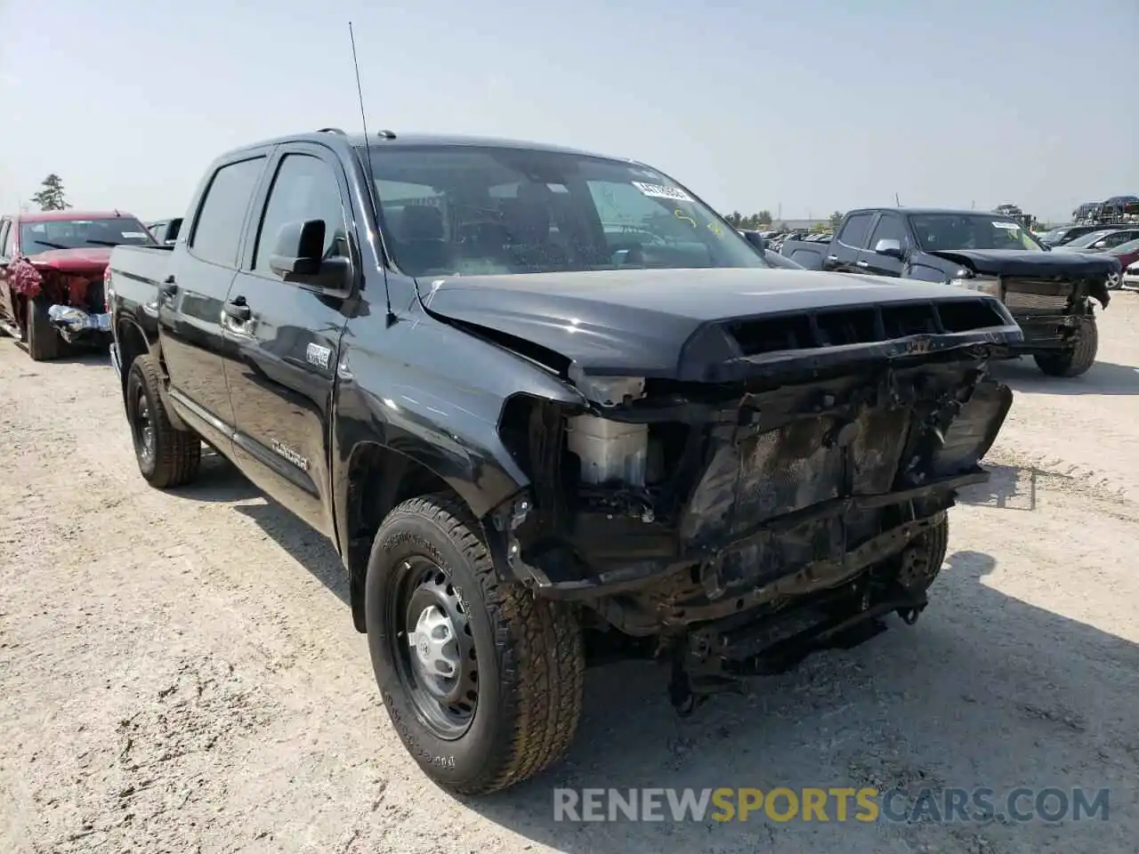 1 Photograph of a damaged car 5TFEY5F15KX255121 TOYOTA TUNDRA 2019