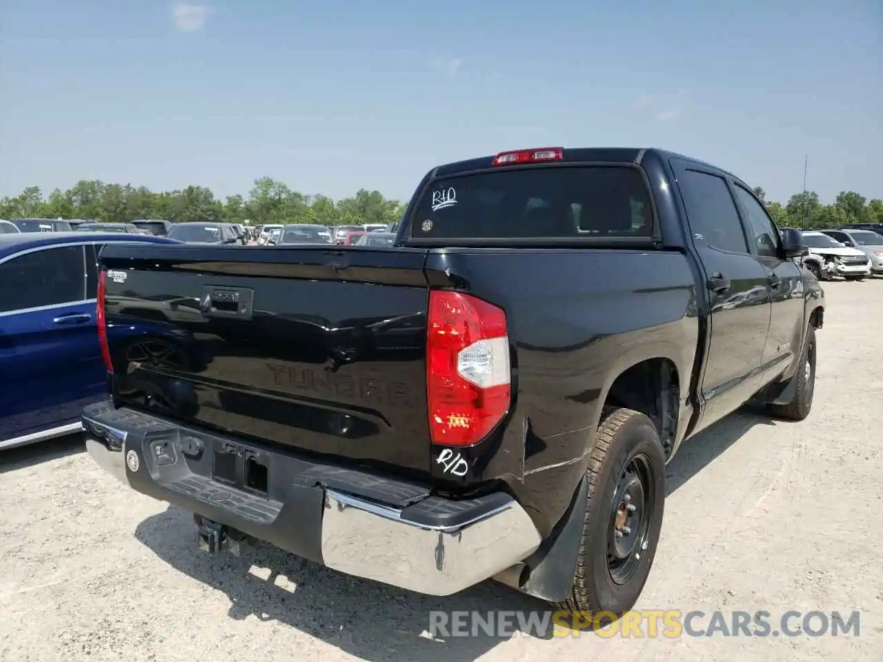 4 Photograph of a damaged car 5TFEY5F15KX255121 TOYOTA TUNDRA 2019