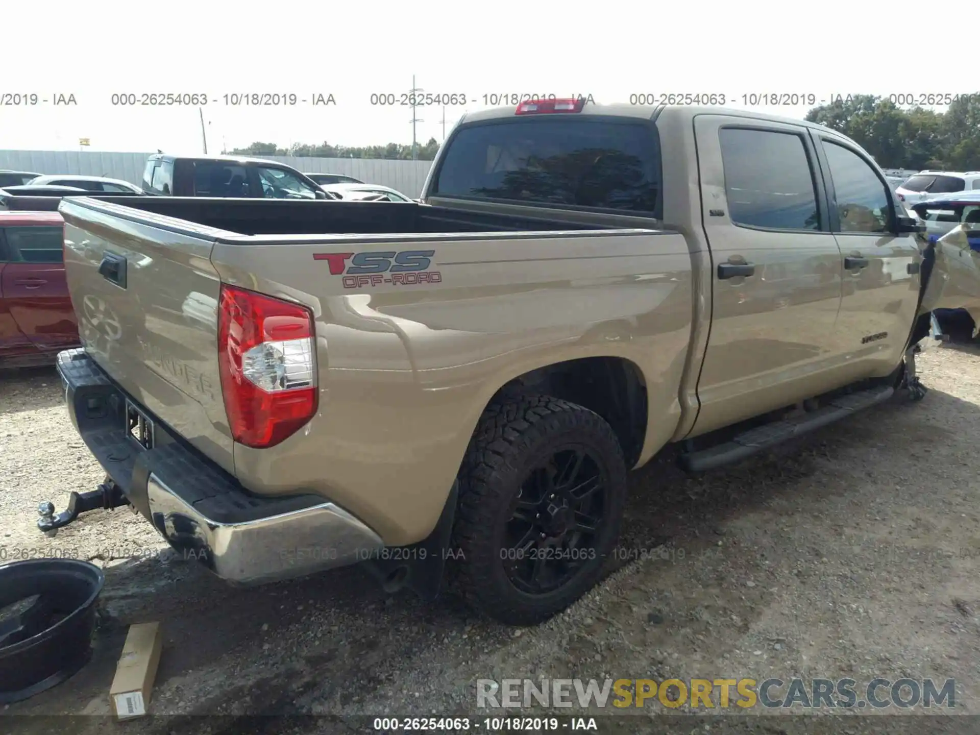 4 Photograph of a damaged car 5TFEY5F17KX245366 TOYOTA TUNDRA 2019