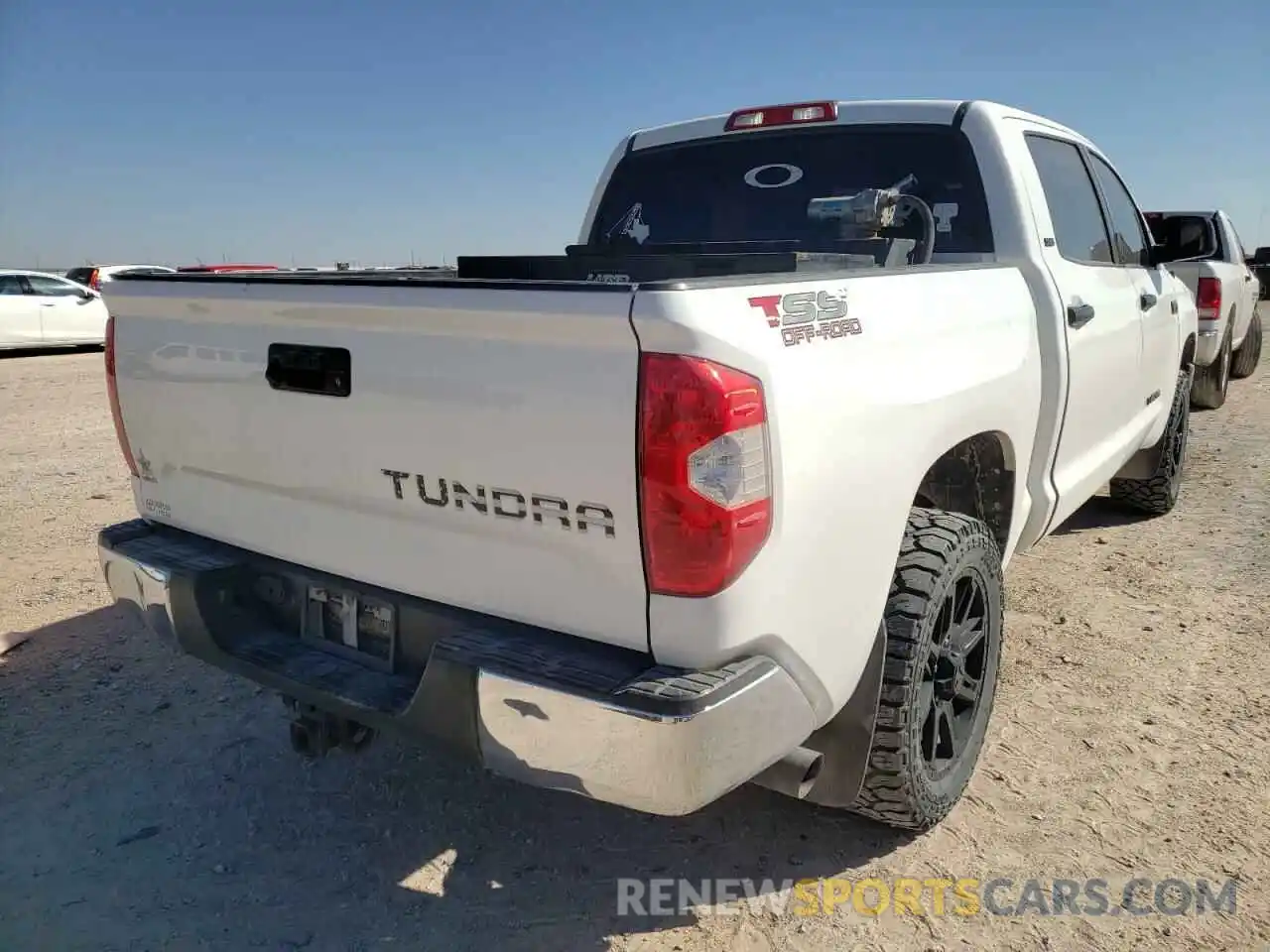 4 Photograph of a damaged car 5TFEY5F17KX246341 TOYOTA TUNDRA 2019