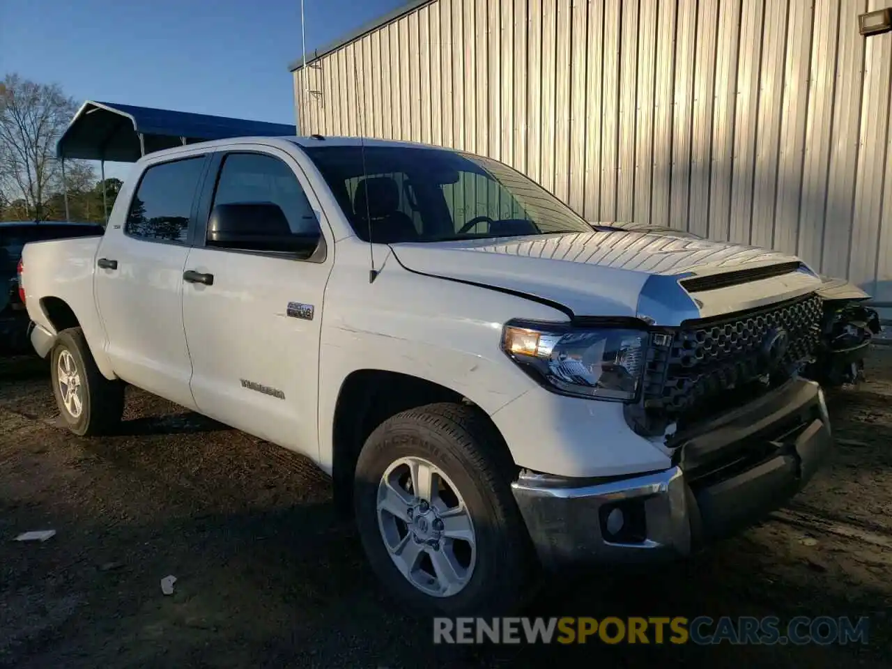 1 Photograph of a damaged car 5TFEY5F18KX248261 TOYOTA TUNDRA 2019