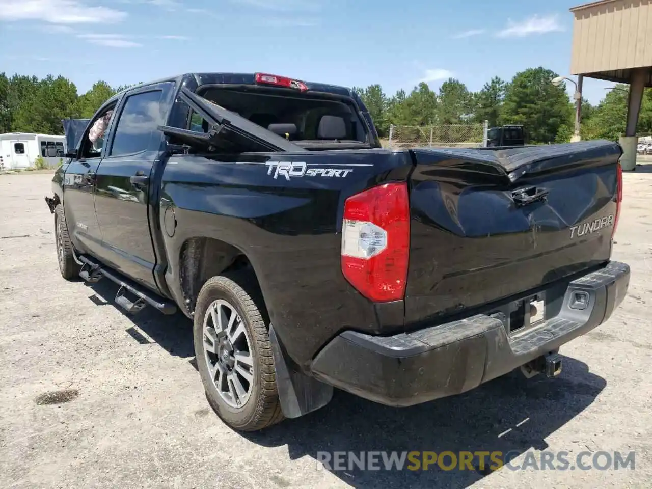 3 Photograph of a damaged car 5TFEY5F18KX251077 TOYOTA TUNDRA 2019