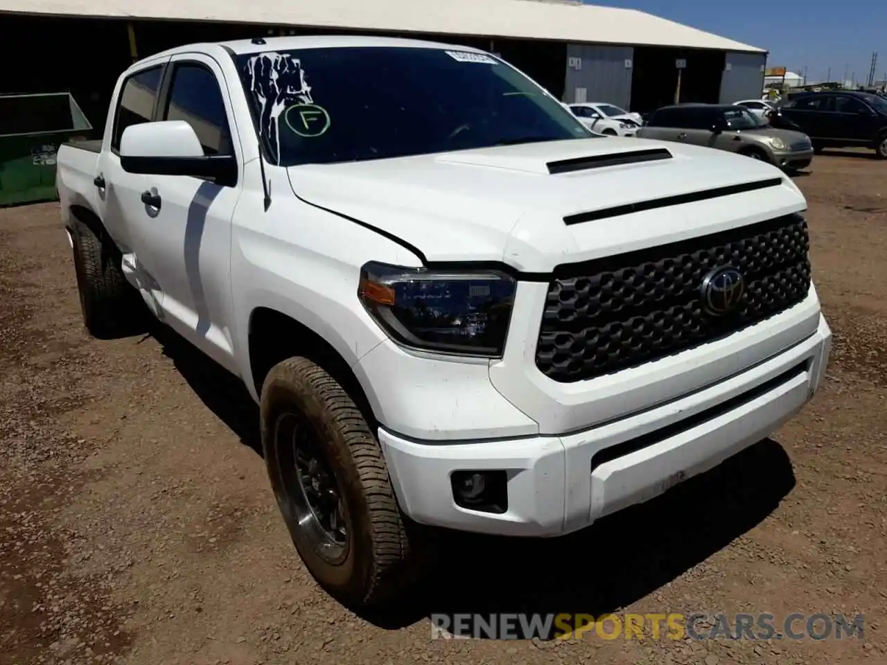 1 Photograph of a damaged car 5TFEY5F19KX246065 TOYOTA TUNDRA 2019