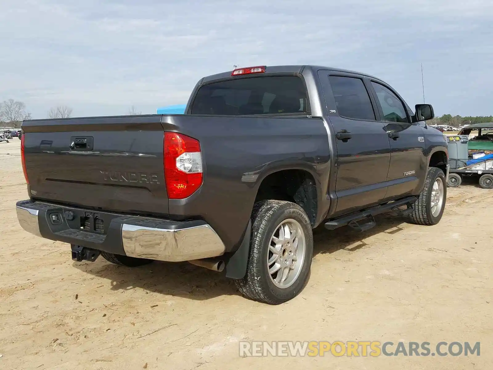 4 Photograph of a damaged car 5TFEY5F19KX252707 TOYOTA TUNDRA 2019