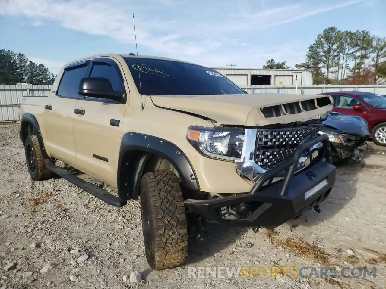 1 Photograph of a damaged car 5TFEY5F19KX252724 TOYOTA TUNDRA 2019