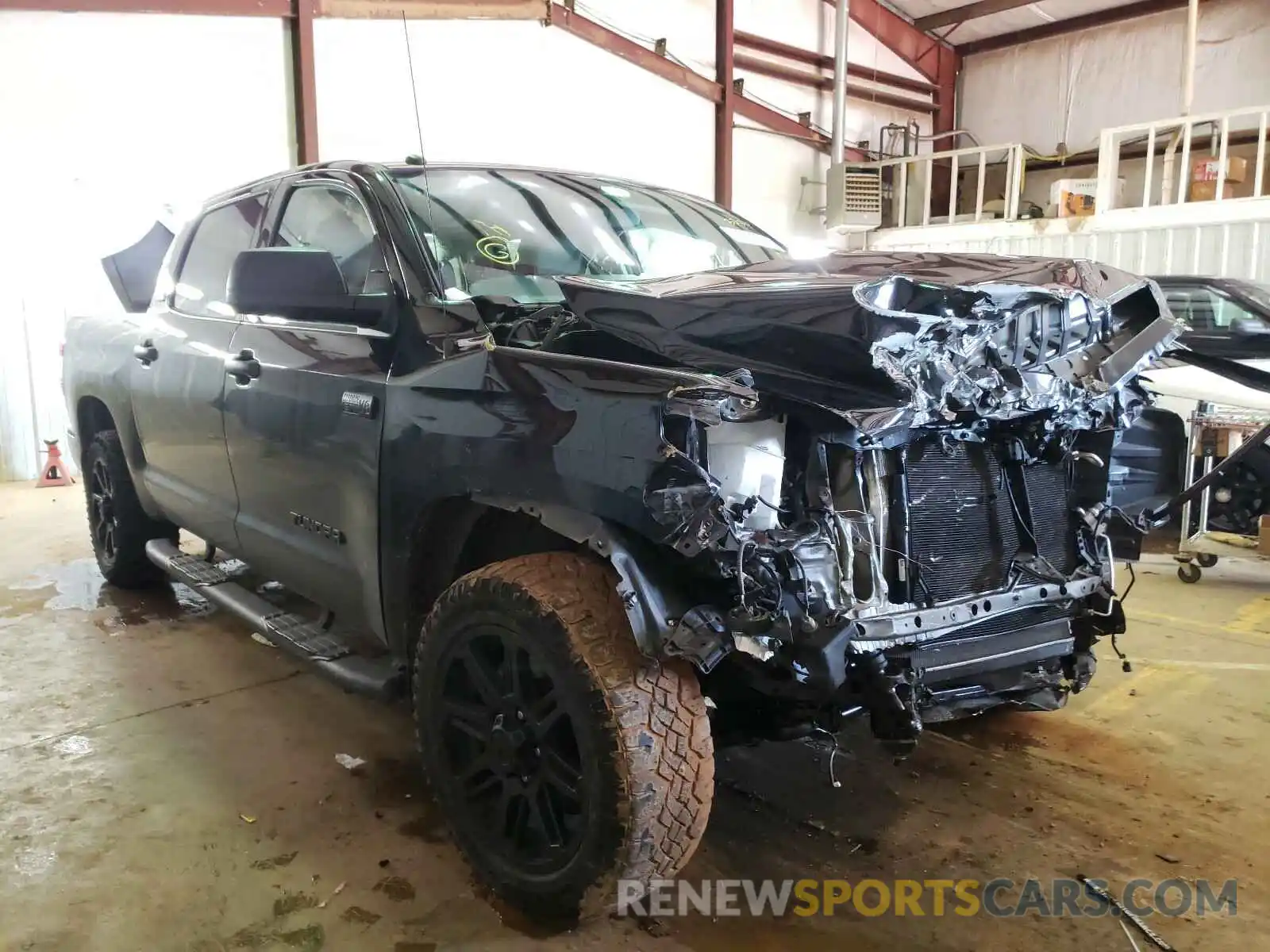 1 Photograph of a damaged car 5TFEY5F19KX253730 TOYOTA TUNDRA 2019