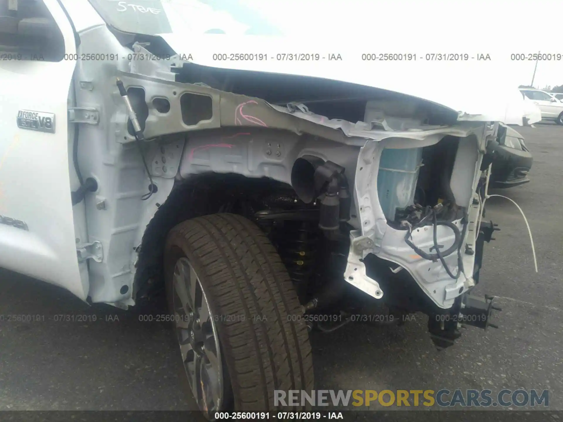 6 Фотография поврежденного автомобиля 5TFFY5F12KX248423 TOYOTA TUNDRA 2019