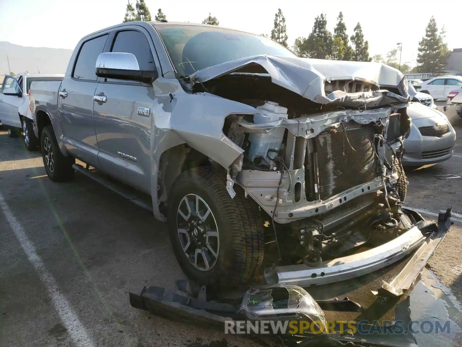 1 Photograph of a damaged car 5TFFY5F12KX254934 TOYOTA TUNDRA 2019