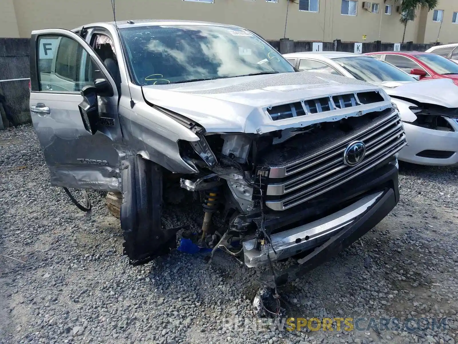 1 Photograph of a damaged car 5TFFY5F13KX246597 TOYOTA TUNDRA 2019