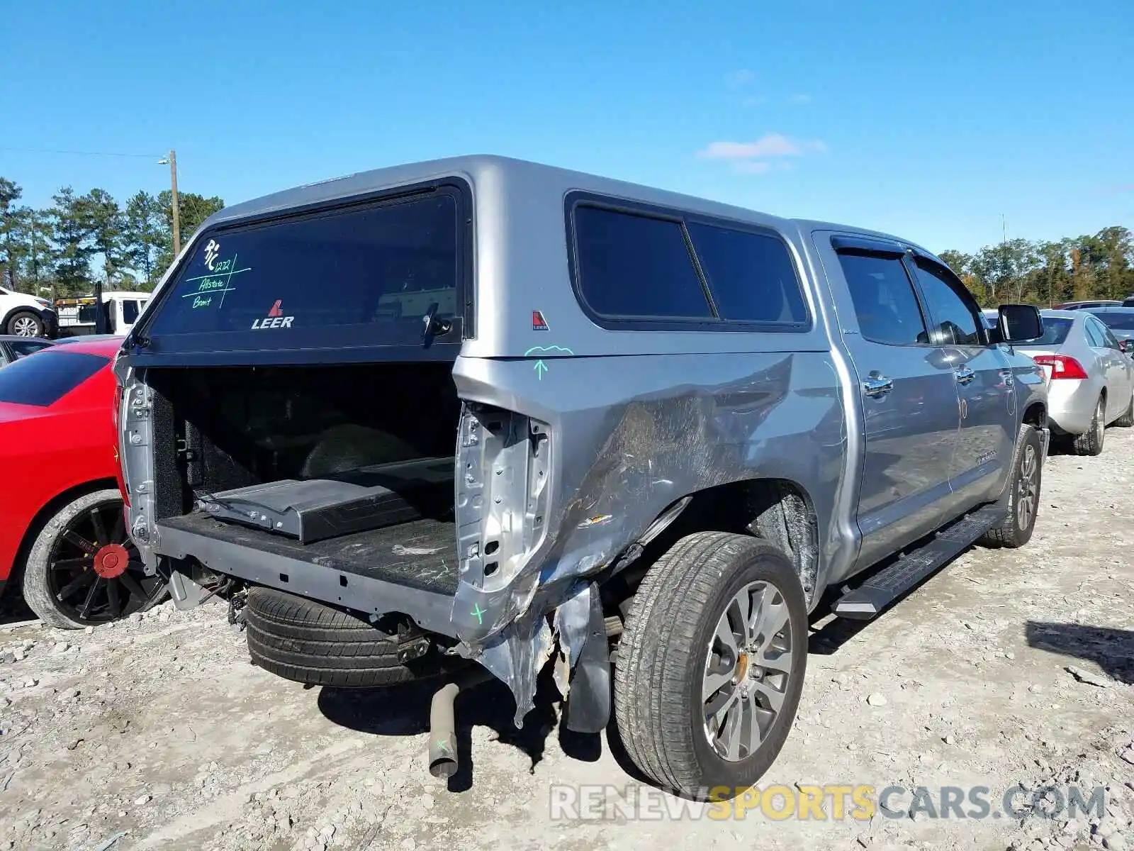 4 Photograph of a damaged car 5TFFY5F16KX249736 TOYOTA TUNDRA 2019