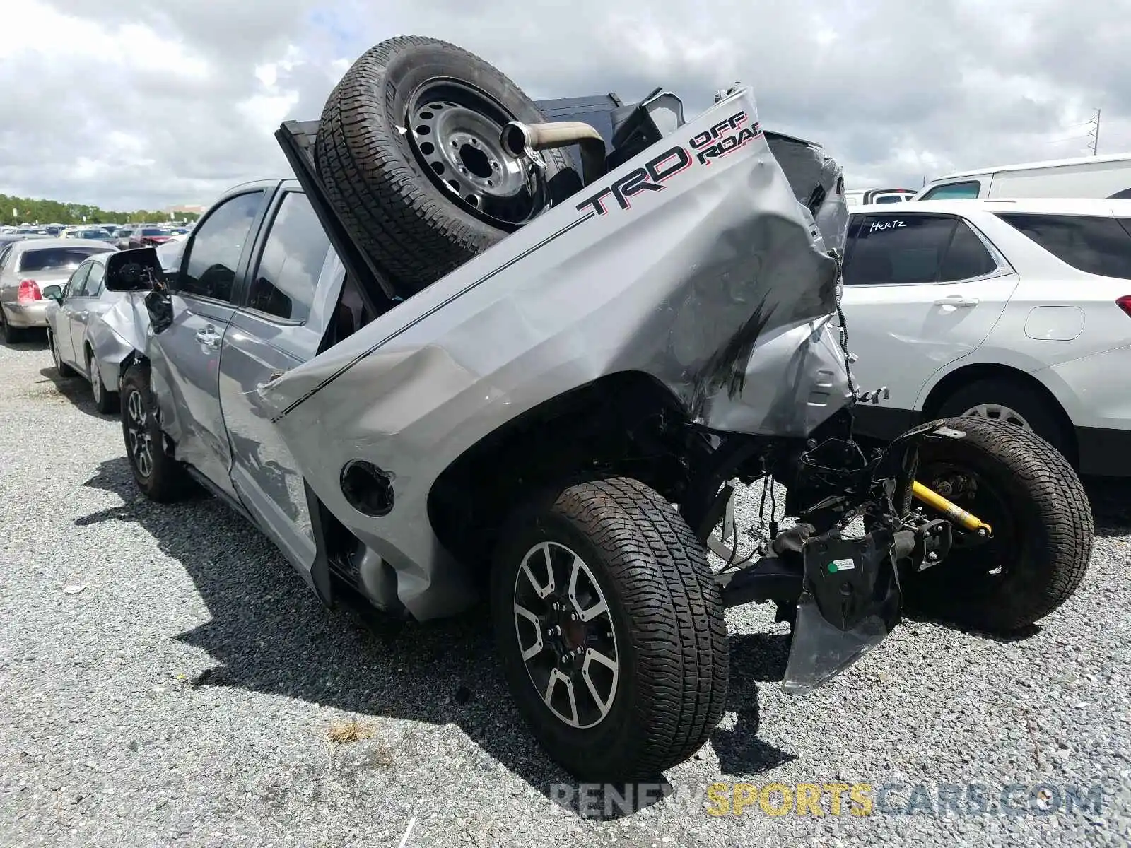 3 Photograph of a damaged car 5TFGY5F13KX251111 TOYOTA TUNDRA 2019