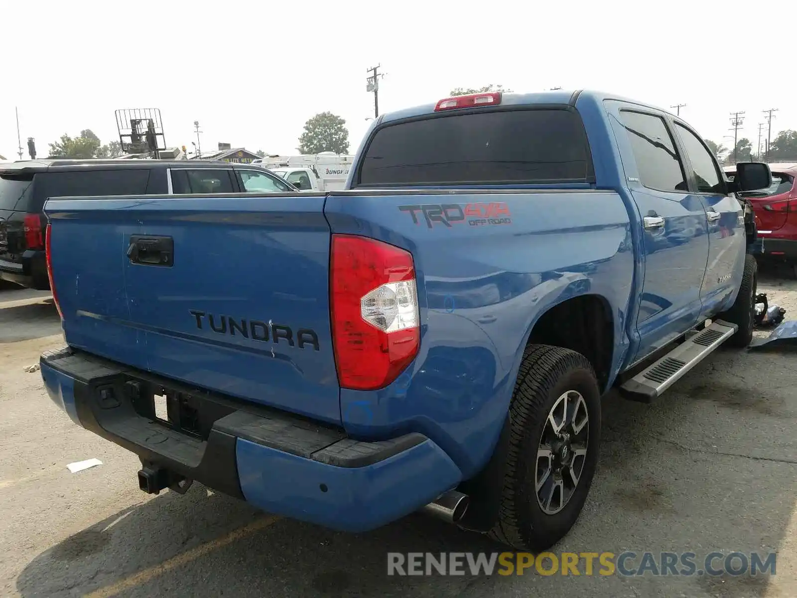 4 Photograph of a damaged car 5TFHY5F10KX814894 TOYOTA TUNDRA 2019