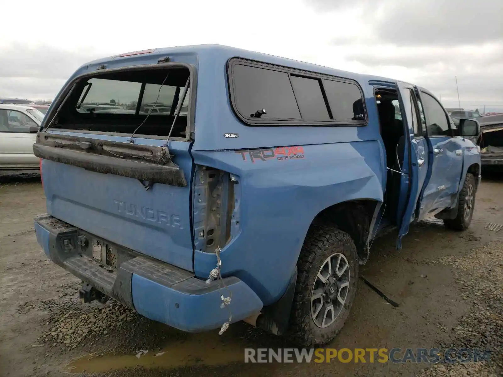 4 Photograph of a damaged car 5TFHY5F10KX814927 TOYOTA TUNDRA 2019