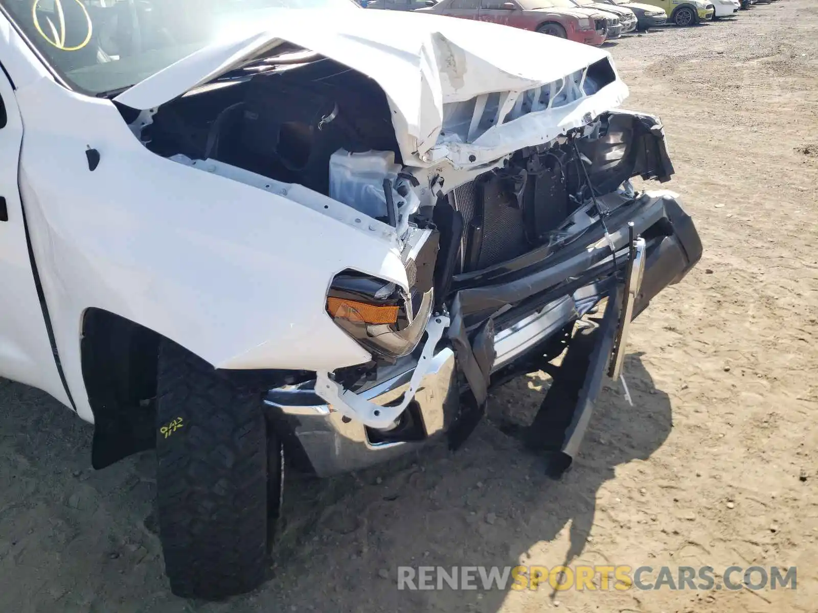 9 Photograph of a damaged car 5TFHY5F10KX856546 TOYOTA TUNDRA 2019