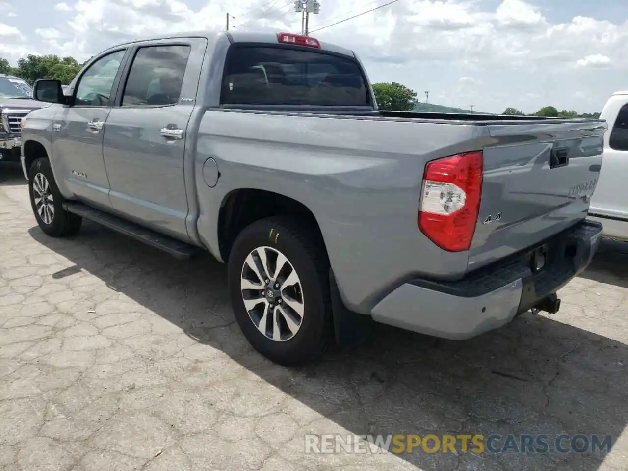 3 Photograph of a damaged car 5TFHY5F11KX831753 TOYOTA TUNDRA 2019