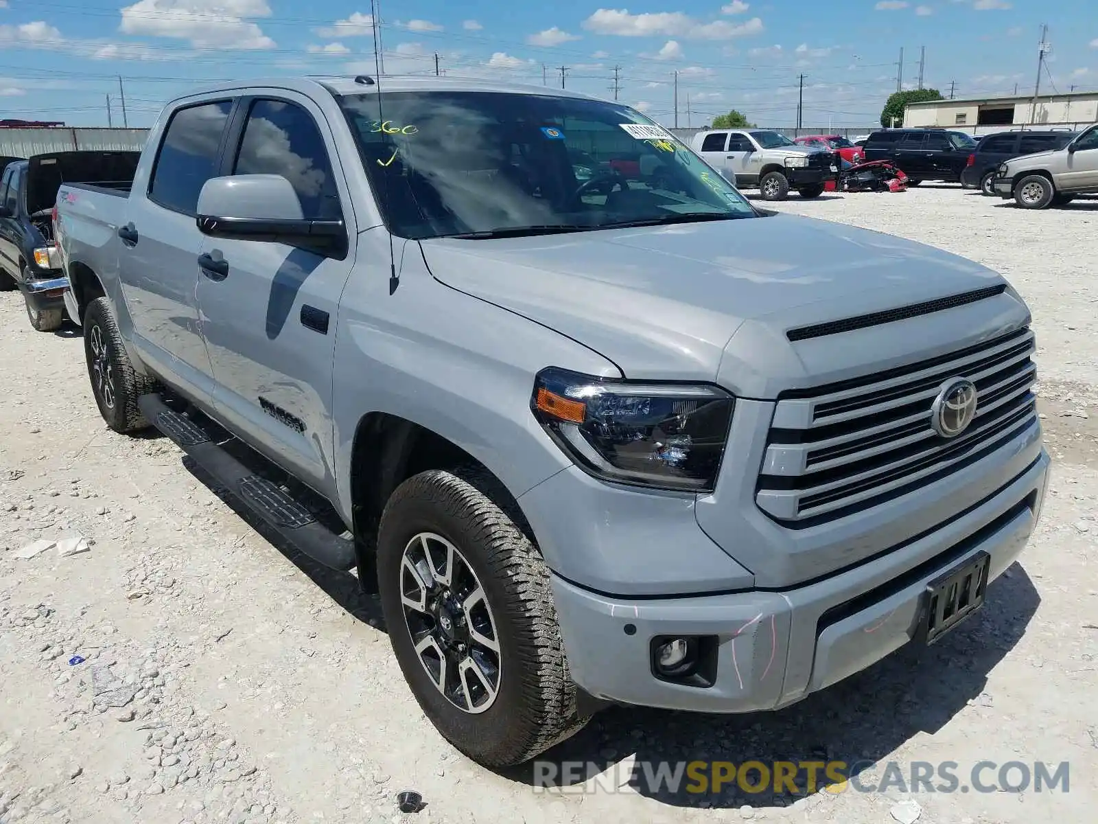 1 Photograph of a damaged car 5TFHY5F12KX786936 TOYOTA TUNDRA 2019