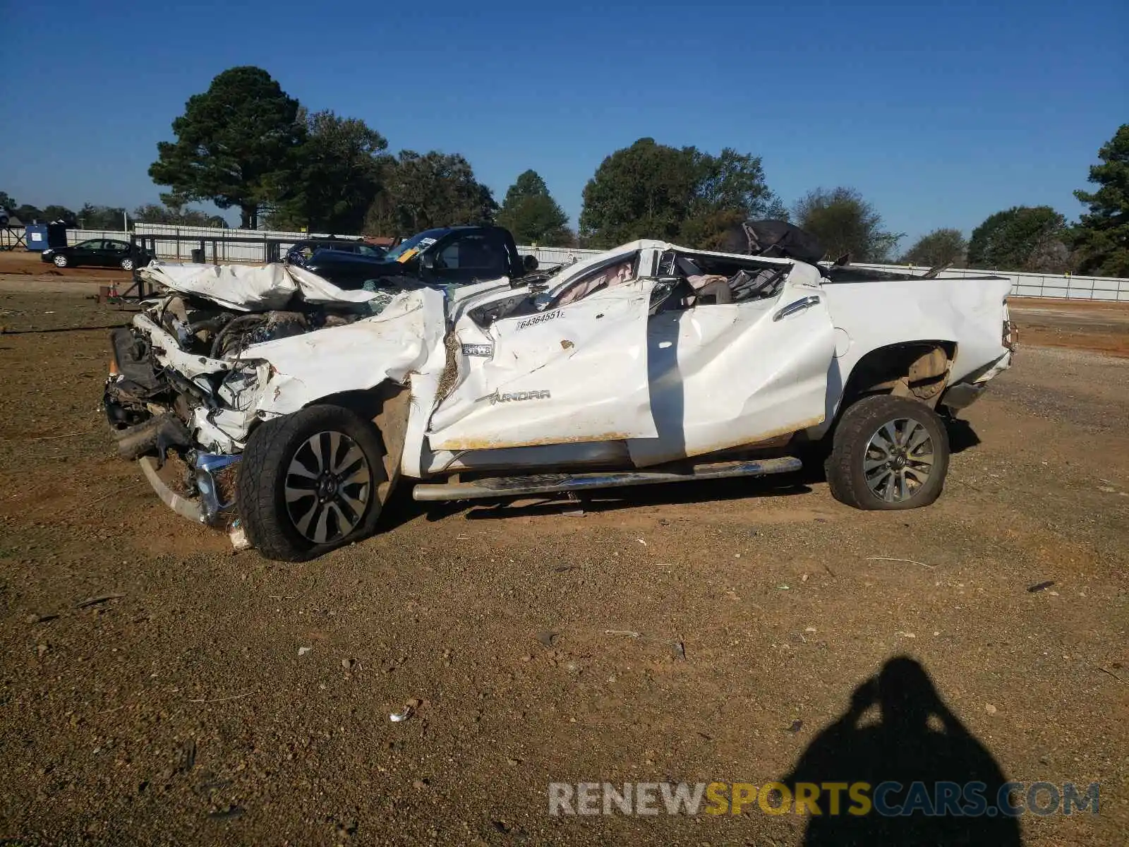 9 Photograph of a damaged car 5TFHY5F12KX787892 TOYOTA TUNDRA 2019