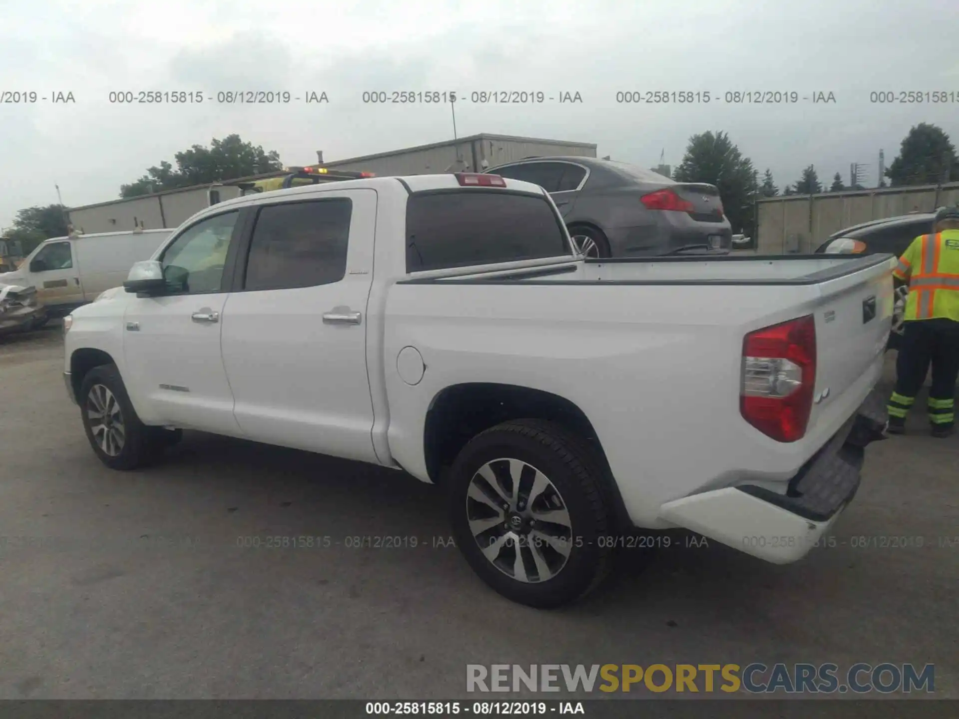 3 Photograph of a damaged car 5TFHY5F13KX827333 TOYOTA TUNDRA 2019