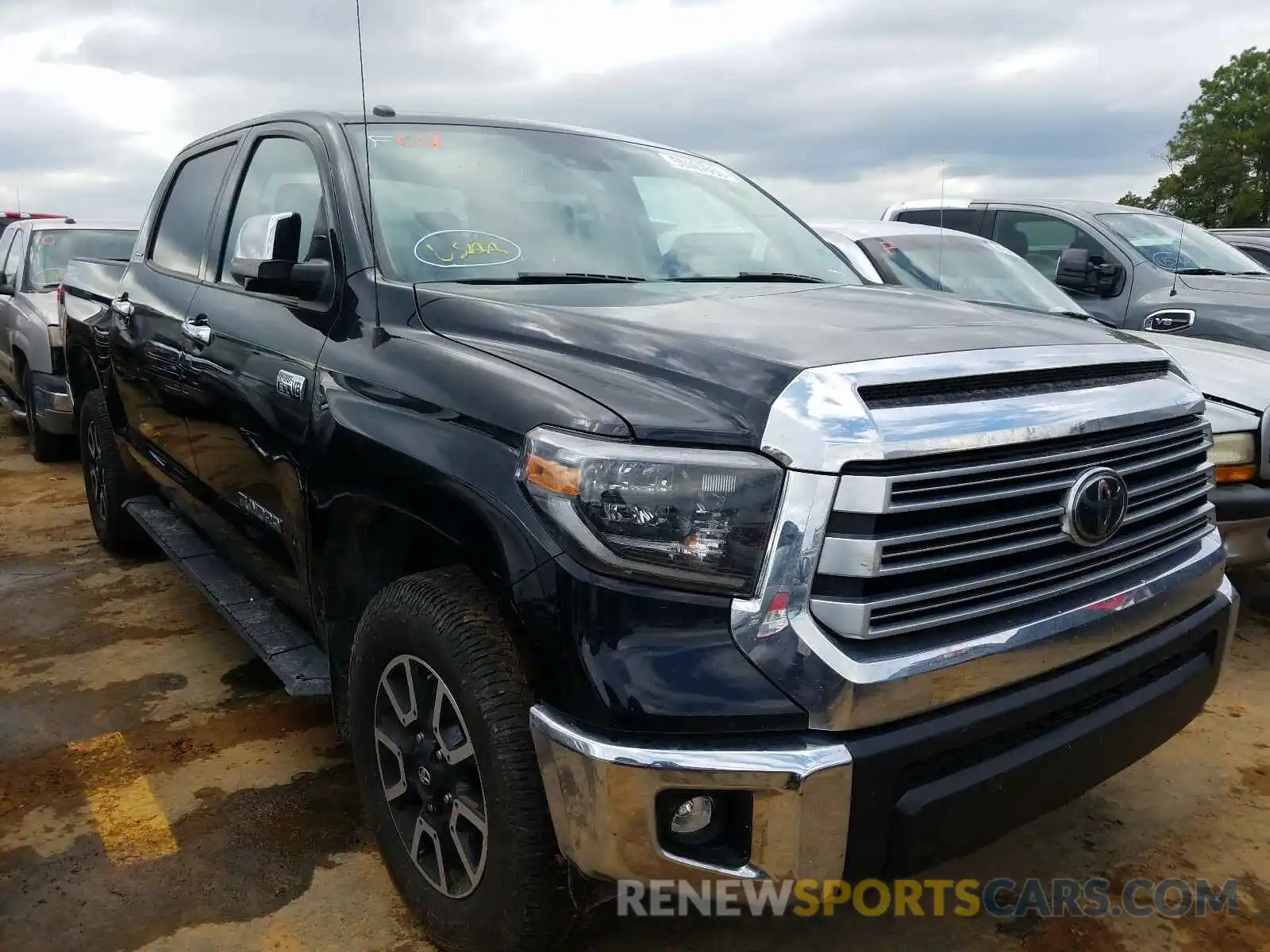 1 Photograph of a damaged car 5TFHY5F13KX831219 TOYOTA TUNDRA 2019