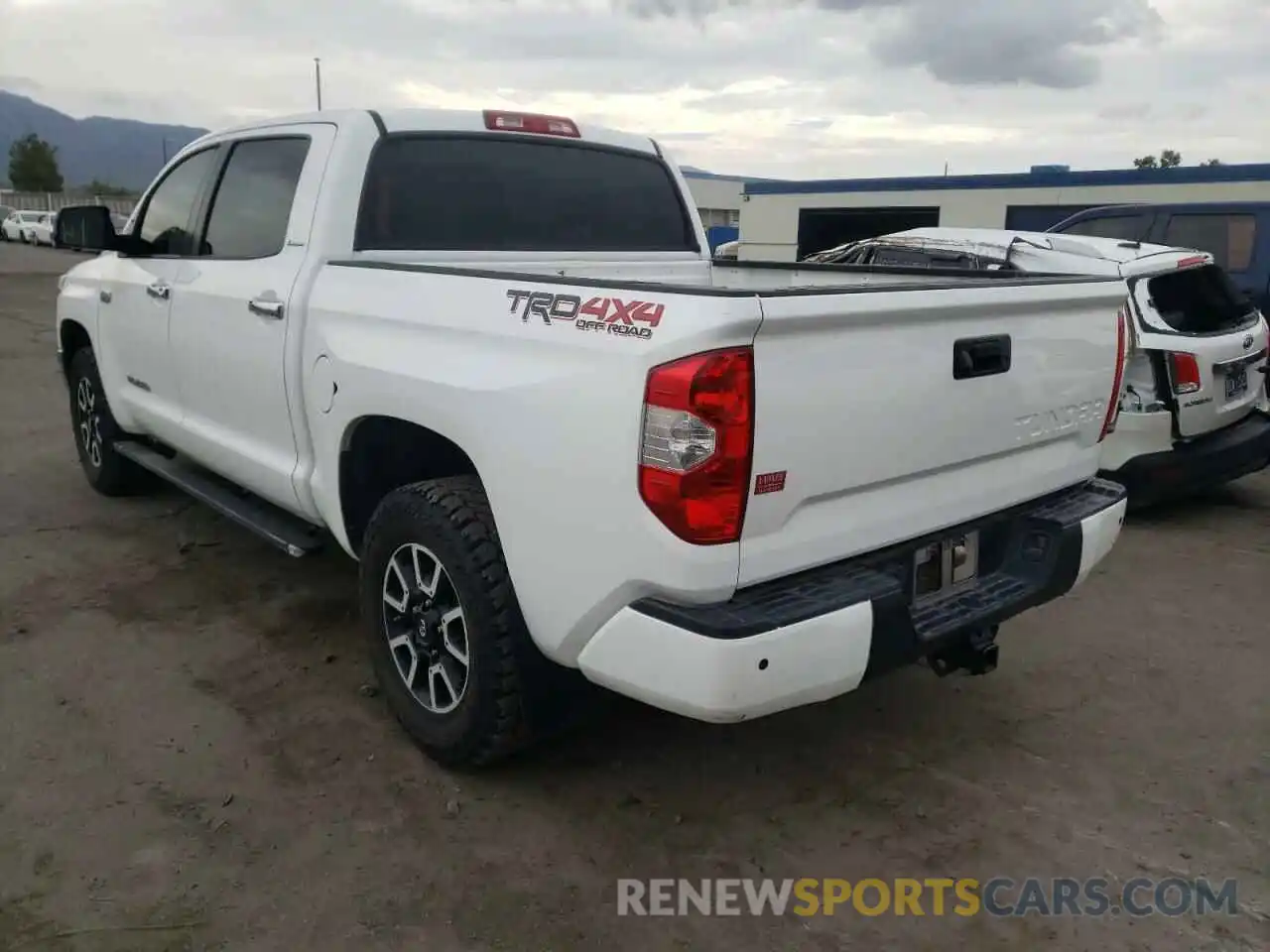 3 Photograph of a damaged car 5TFHY5F13KX847565 TOYOTA TUNDRA 2019