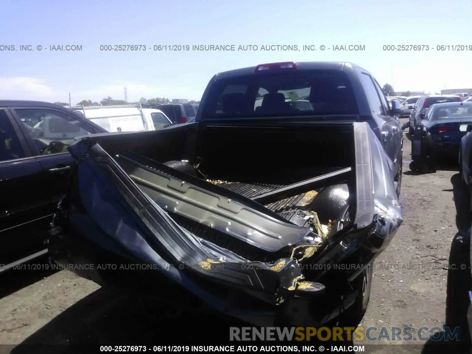 4 Photograph of a damaged car 5TFHY5F14KX813943 TOYOTA TUNDRA 2019