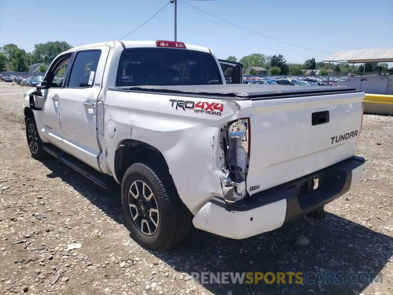 3 Фотография поврежденного автомобиля 5TFHY5F14KX870174 TOYOTA TUNDRA 2019