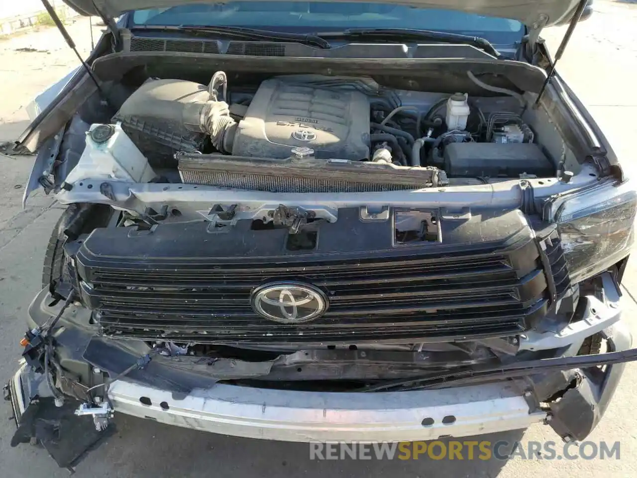 7 Photograph of a damaged car 5TFHY5F15KX792326 TOYOTA TUNDRA 2019