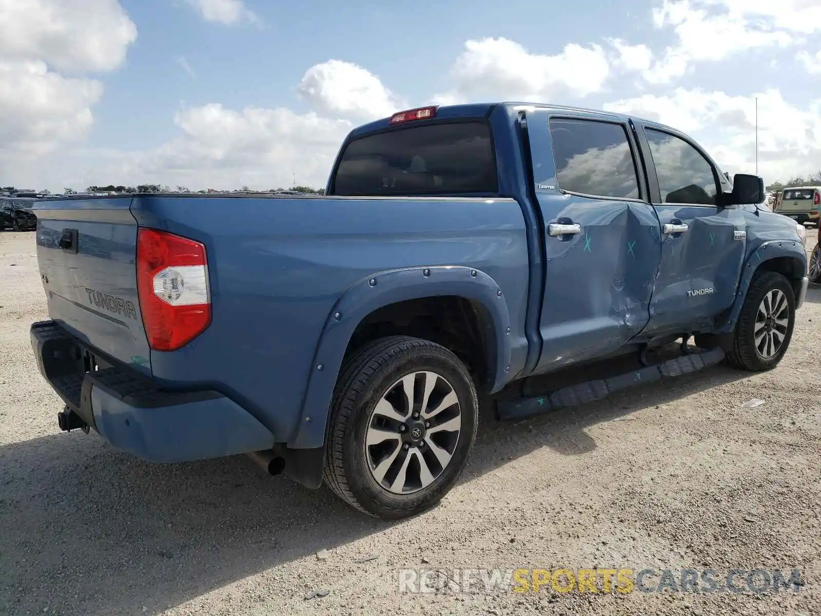 4 Фотография поврежденного автомобиля 5TFHY5F15KX822456 TOYOTA TUNDRA 2019