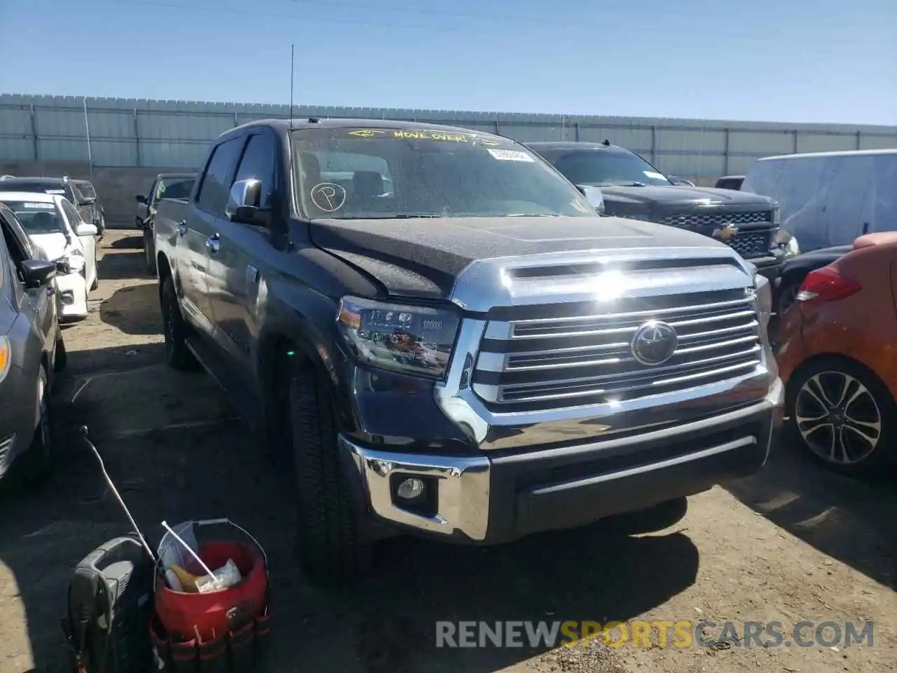 1 Photograph of a damaged car 5TFHY5F15KX841623 TOYOTA TUNDRA 2019