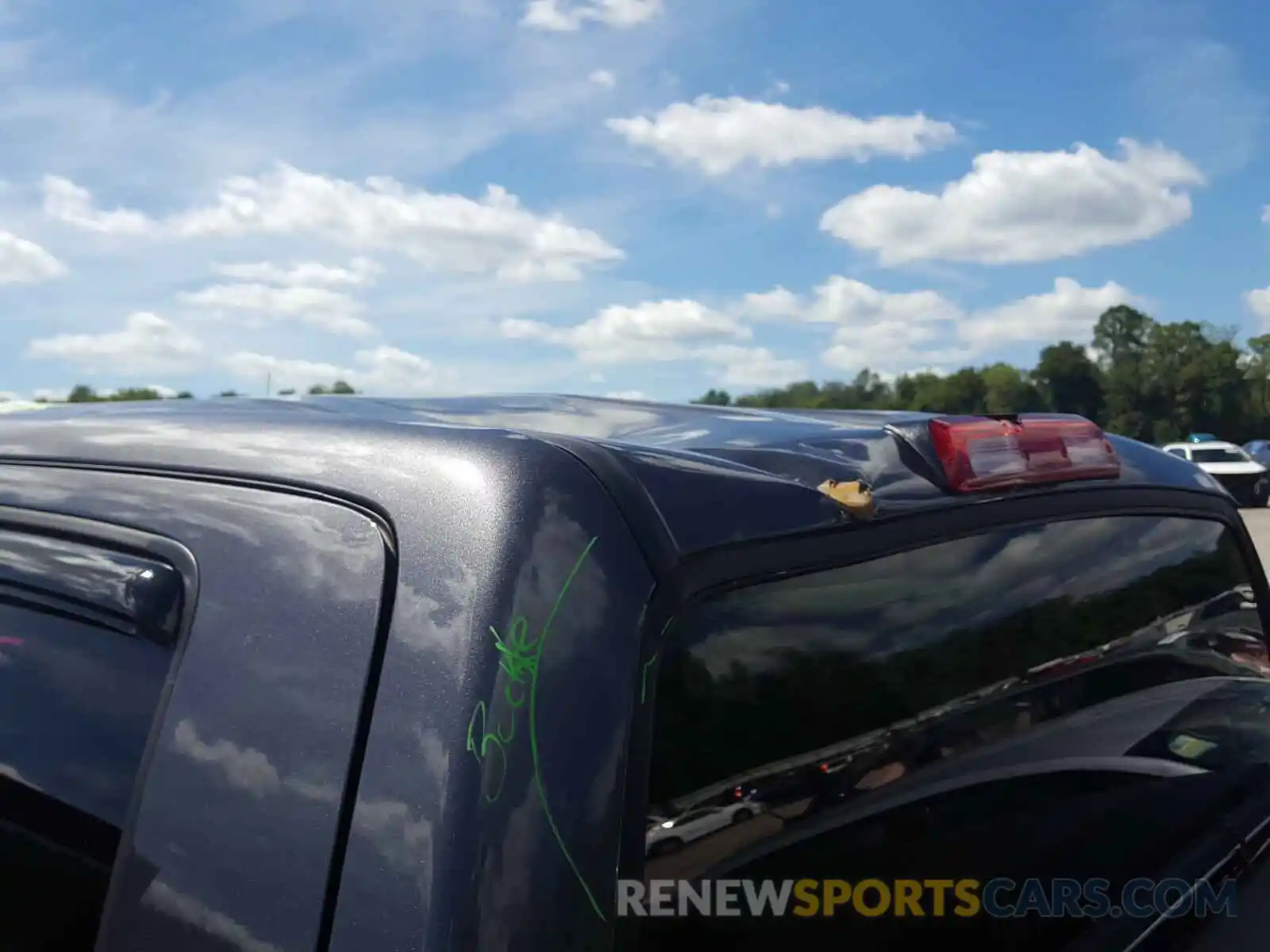 9 Photograph of a damaged car 5TFHY5F15KX860981 TOYOTA TUNDRA 2019