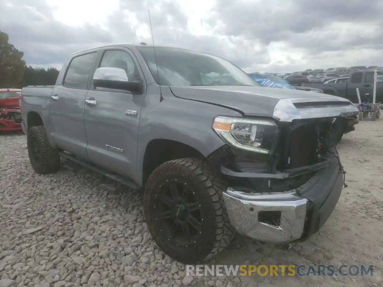 1 Фотография поврежденного автомобиля 5TFHY5F17KX832776 TOYOTA TUNDRA 2019