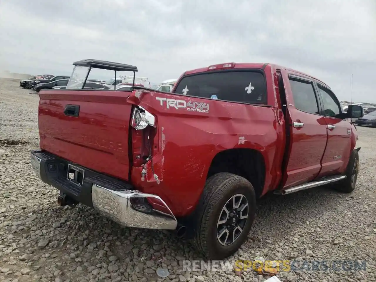 4 Photograph of a damaged car 5TFHY5F17KX835015 TOYOTA TUNDRA 2019