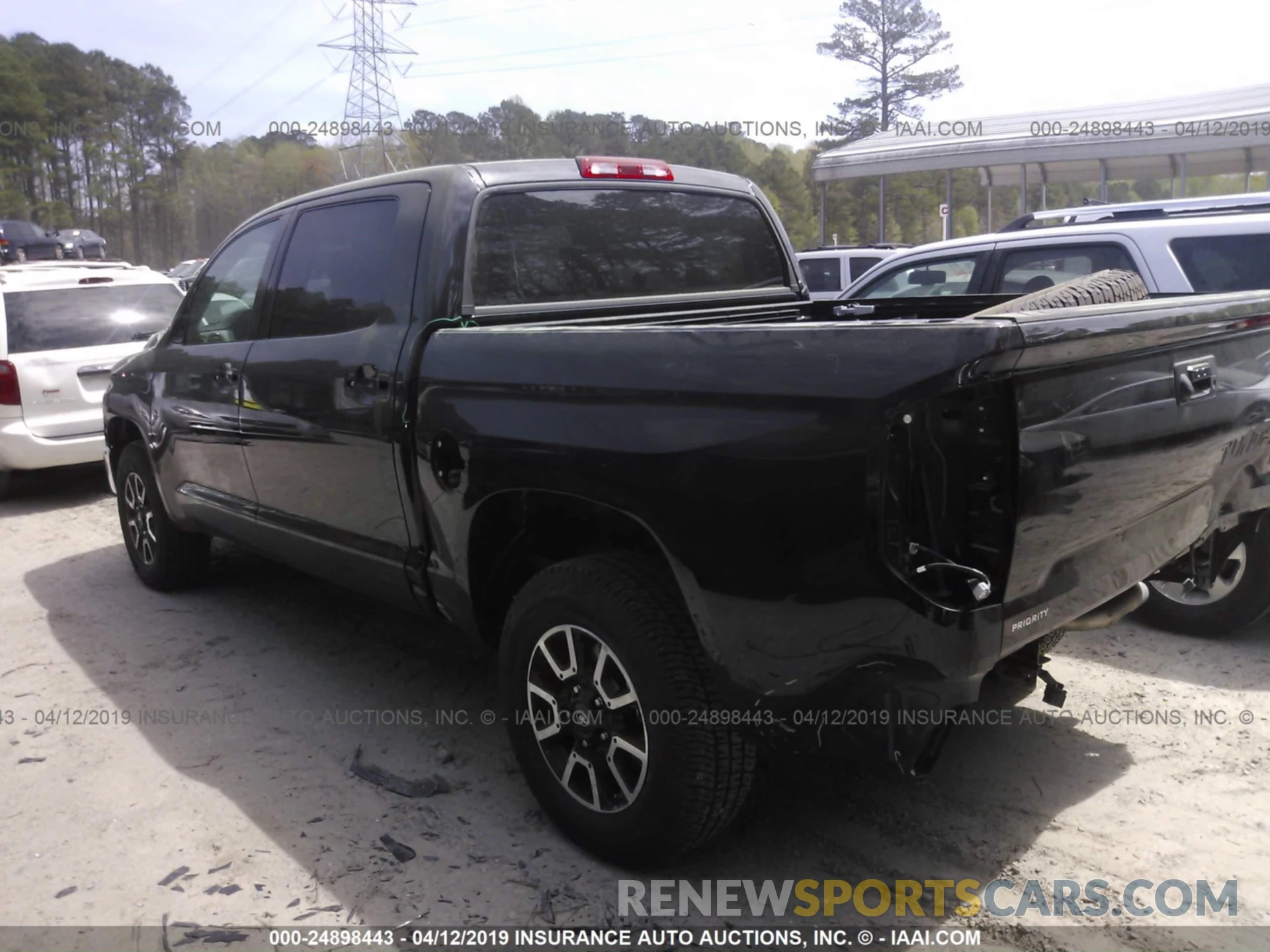 3 Photograph of a damaged car 5TFHY5F18KX805070 TOYOTA TUNDRA 2019