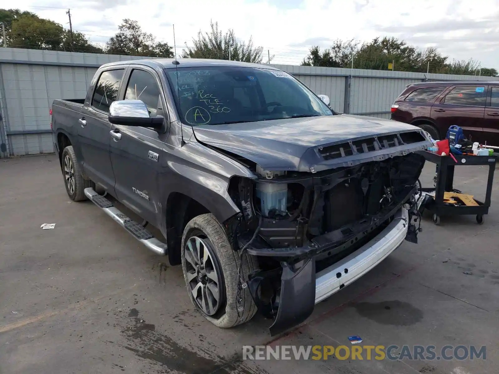 1 Photograph of a damaged car 5TFHY5F18KX811824 TOYOTA TUNDRA 2019