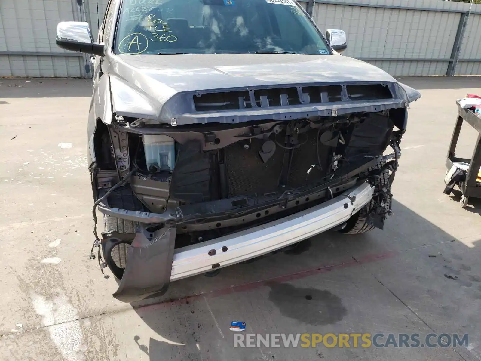 9 Photograph of a damaged car 5TFHY5F18KX811824 TOYOTA TUNDRA 2019