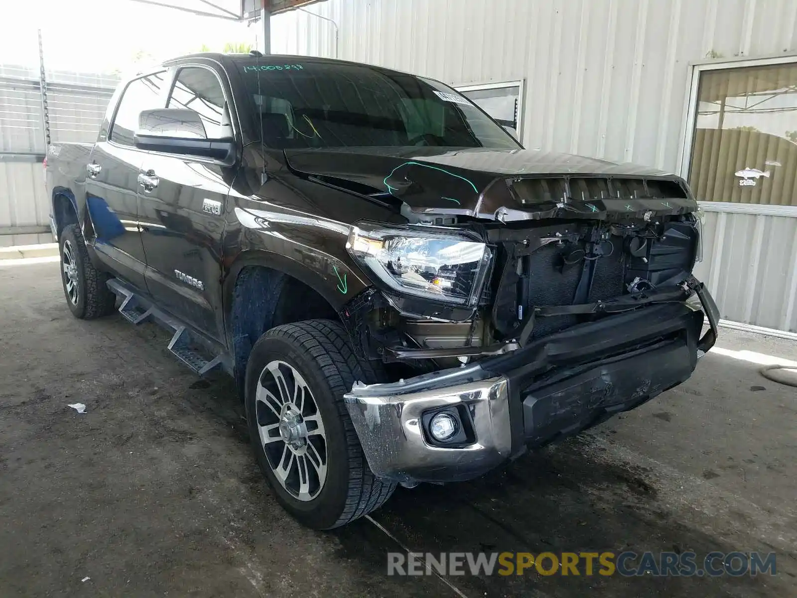 1 Photograph of a damaged car 5TFHY5F18KX862062 TOYOTA TUNDRA 2019