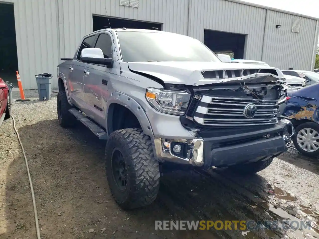 1 Photograph of a damaged car 5TFHY5F19KX792779 TOYOTA TUNDRA 2019