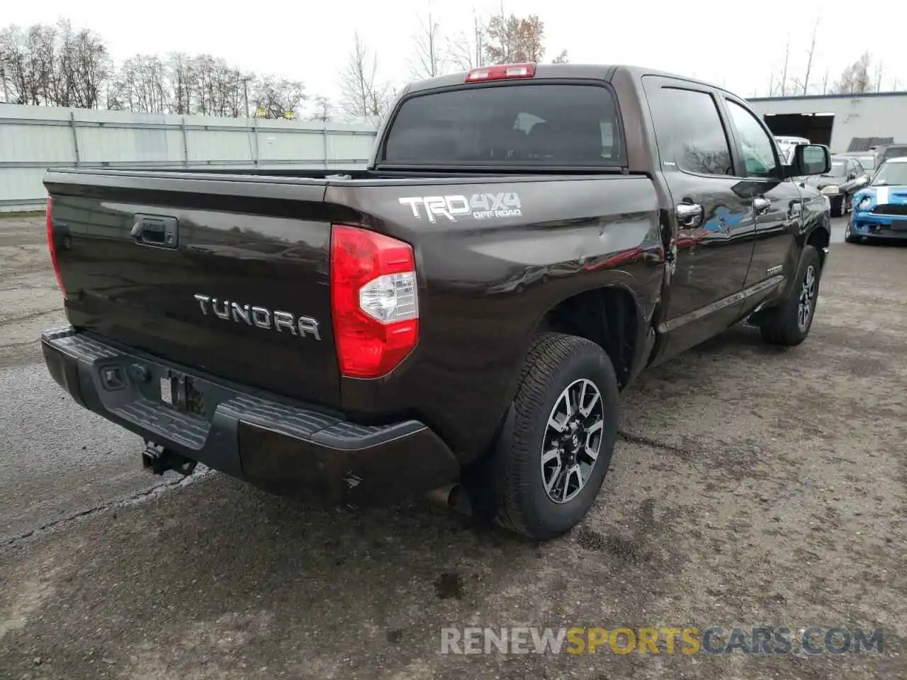 4 Photograph of a damaged car 5TFHY5F19KX840829 TOYOTA TUNDRA 2019