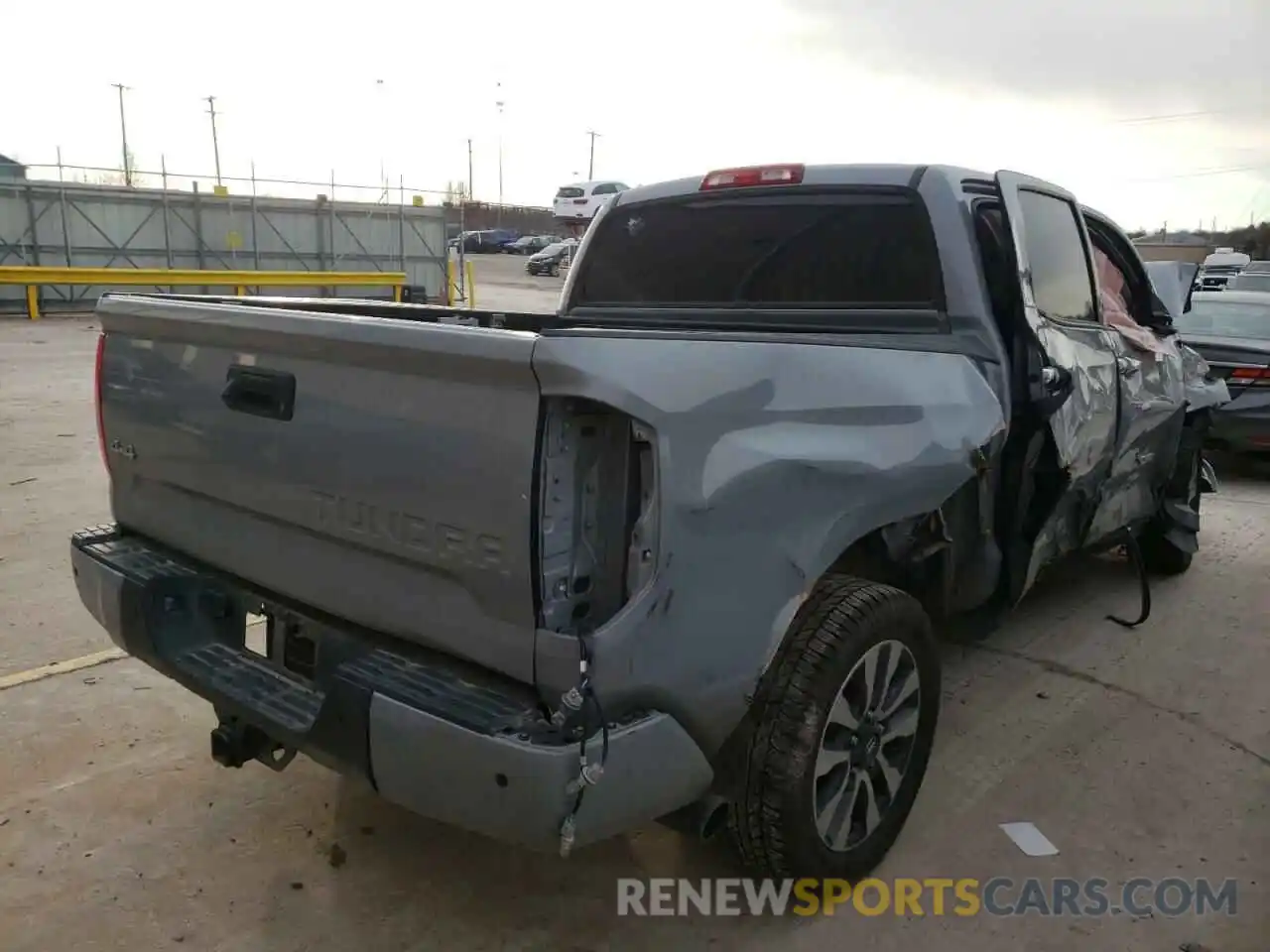 4 Photograph of a damaged car 5TFHY5F1XKX829807 TOYOTA TUNDRA 2019